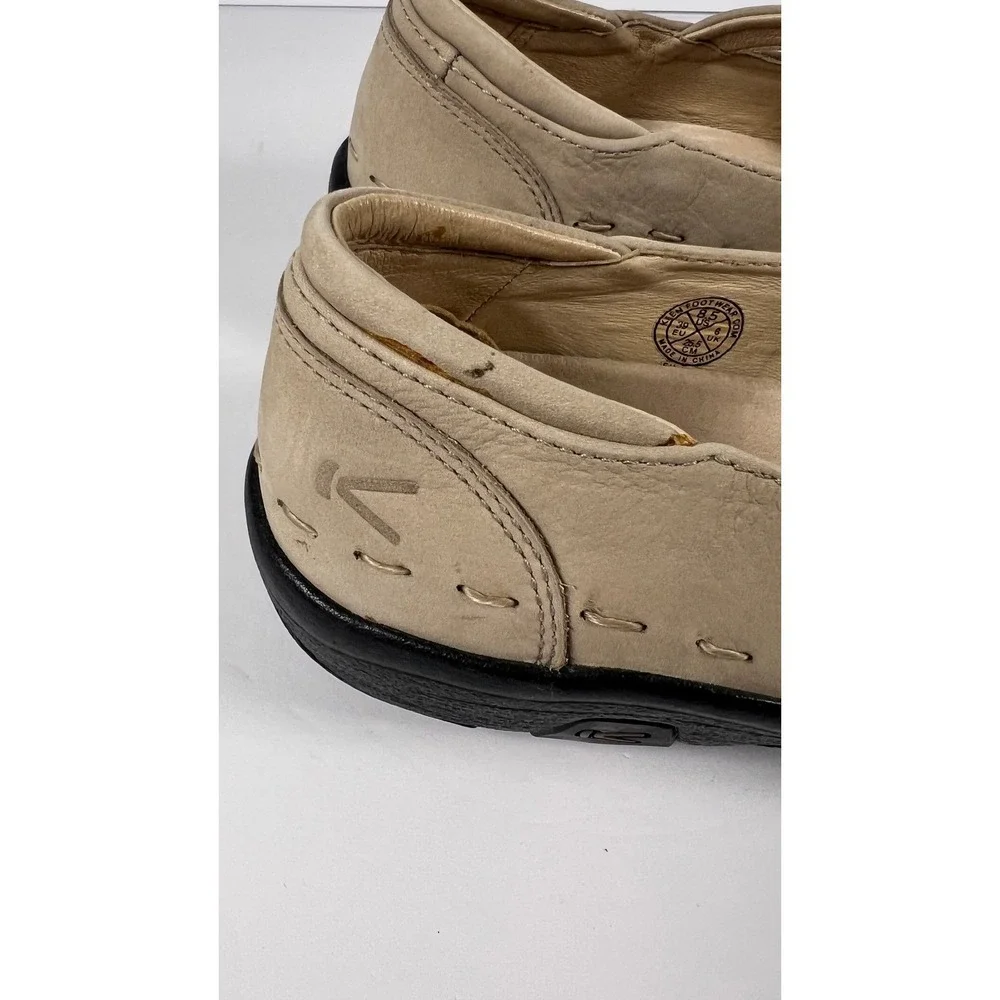 Keen Mary Jane Shoes Beige Leather Floral Leaf Applique Comfort Flats Womens 8.5